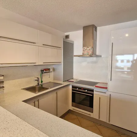 3 Pieces Avec Wifi Et Terrasse A *